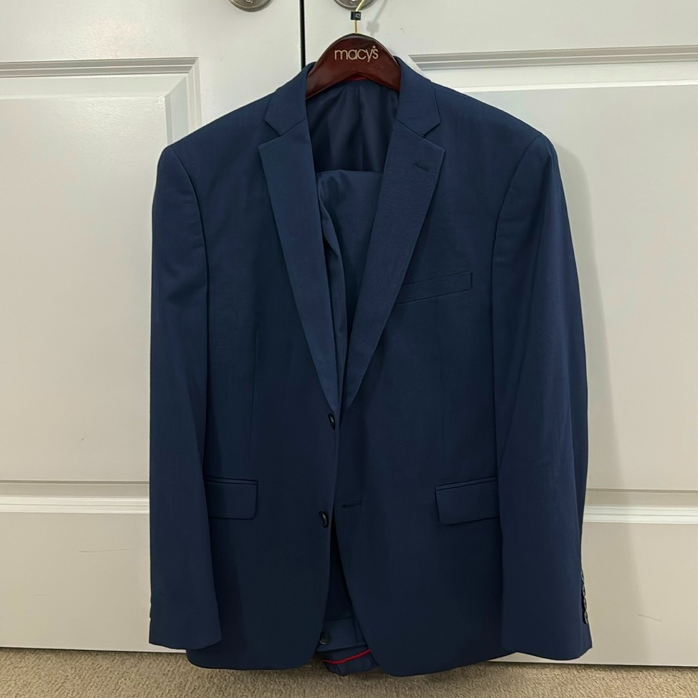 Alfani Men’s Slim Fit Suit